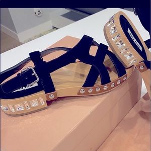 ⚡️SALE⚡️MIU MIU brand new sandals
